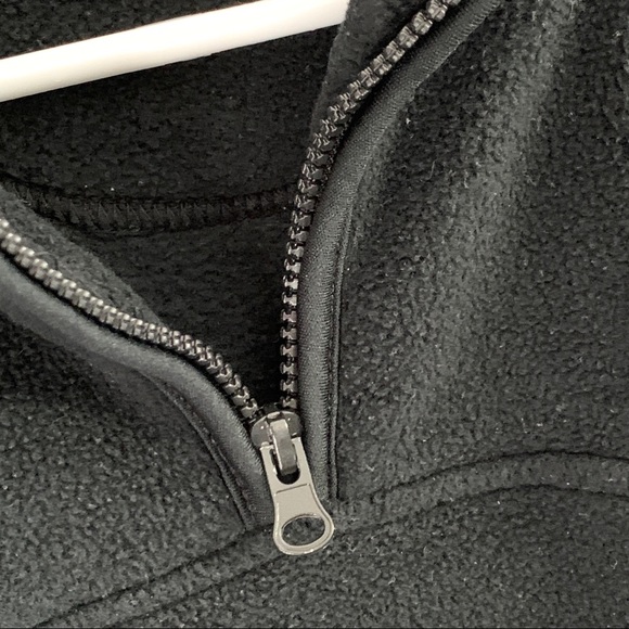 NHL Pittsburgh Penguins Black 1/4 Zip Fleece - Picture 2 of 4